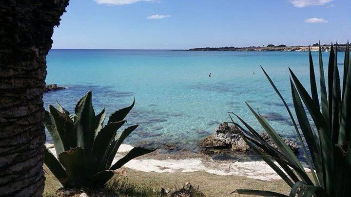 B&B Nido Colorato Fontane Bianche Kültér fotó