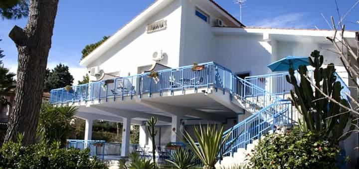 B&B Nido Colorato Fontane Bianche Kültér fotó